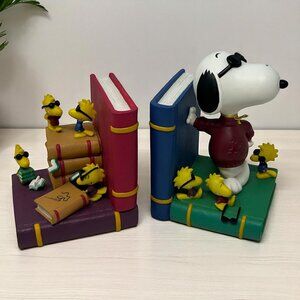 Joe Cool Snoopy & Woodstock Resin Bookends By Westland Giftware READ**